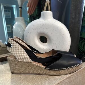 ASOS‎ Black and Cream Espadrille Sandals with Adjustable Ankle Strap